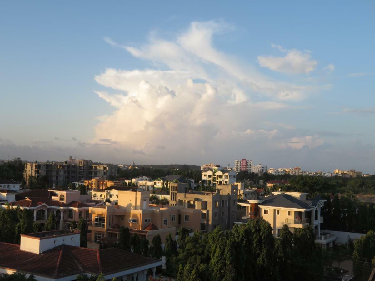 Dala Studio - Beach Road Apartment Mombasa Exterior photo